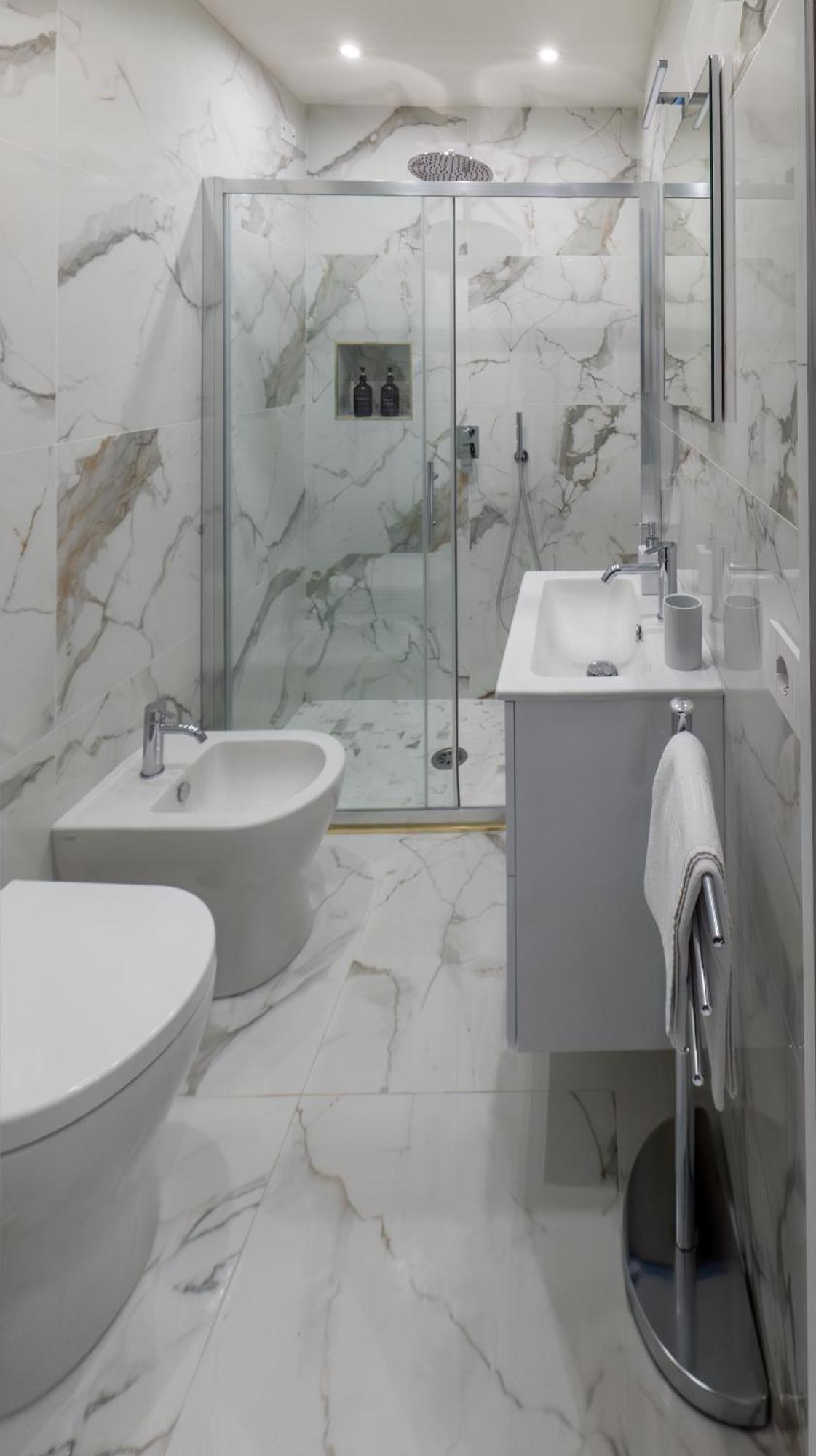 Garibaldi 125 Hotel Napoli Ngoại thất bức ảnh