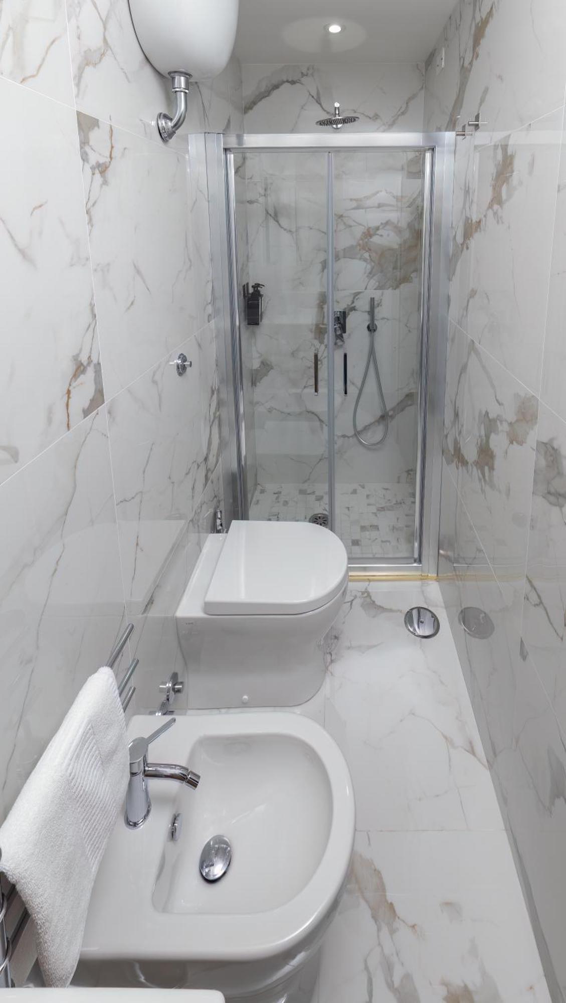 Garibaldi 125 Hotel Napoli Ngoại thất bức ảnh