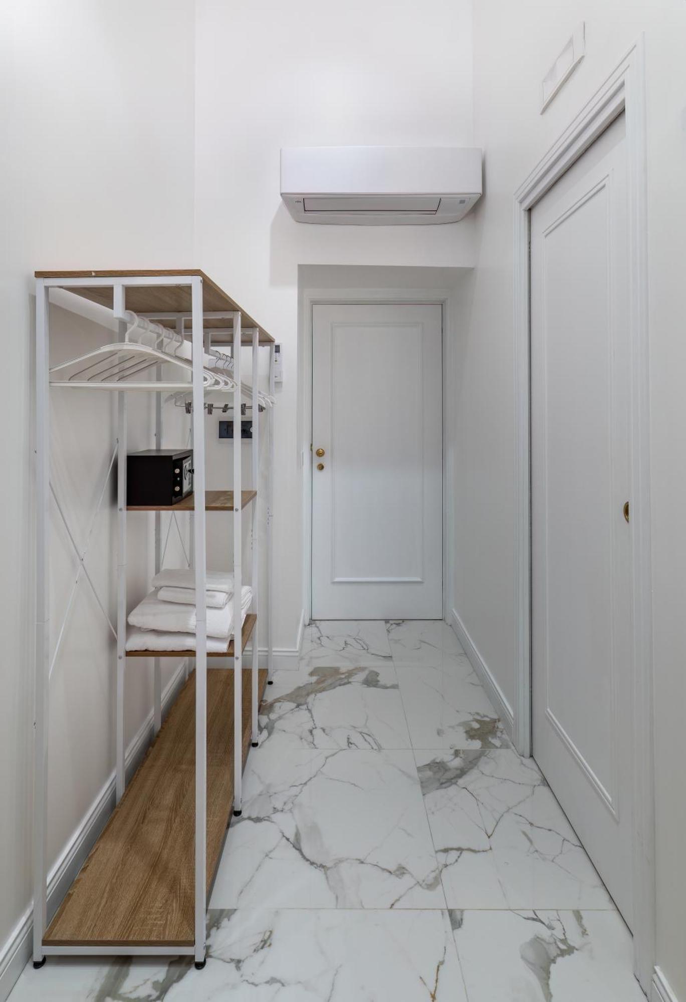 Garibaldi 125 Hotel Napoli Ngoại thất bức ảnh