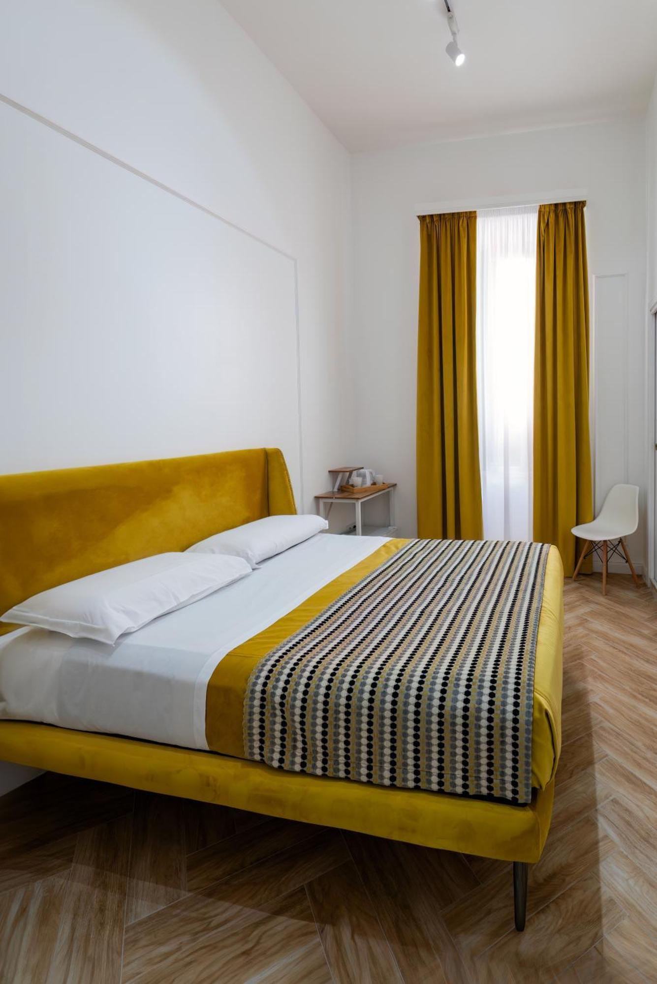 Garibaldi 125 Hotel Napoli Ngoại thất bức ảnh